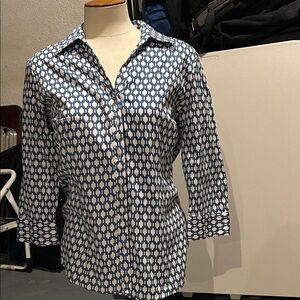 212 Collection Blue and White Geometric Button-Down Shirt